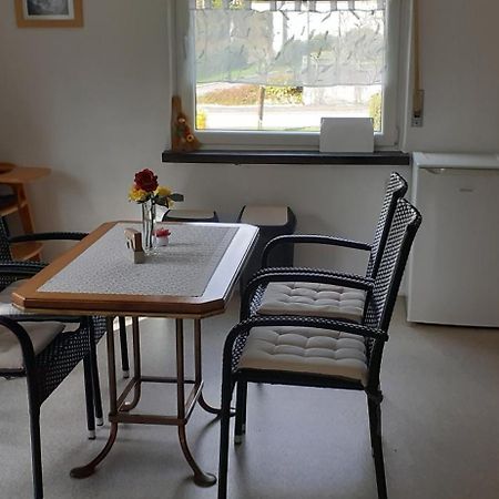 Ferienwohnung An Der Burg Windeck Ngoại thất bức ảnh